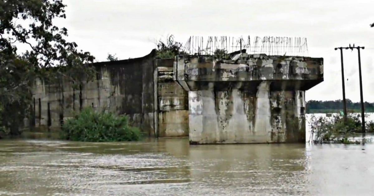 Pemerintah Propinsi Lampung Tegaskan Jembatan Kalipasir - Tanjung tirto Dibangun Ulang