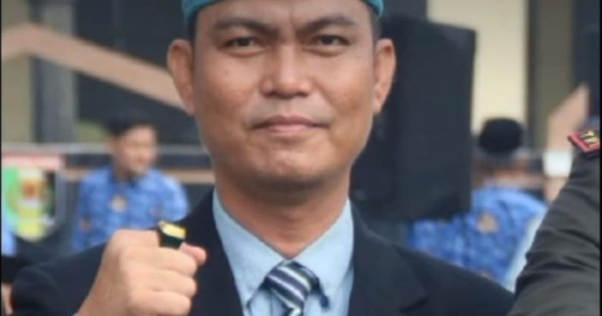 Ketum MPAL Lamtim Geram Pakaian Peserta Pemilihan 
