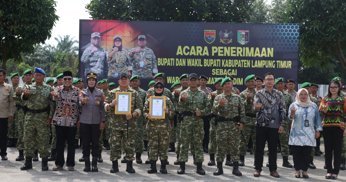 Dandim 0429/Lamtim Pimpin Pengukuhan Bupati Dan Wabup Jadi Warga Kehormatan Kodim