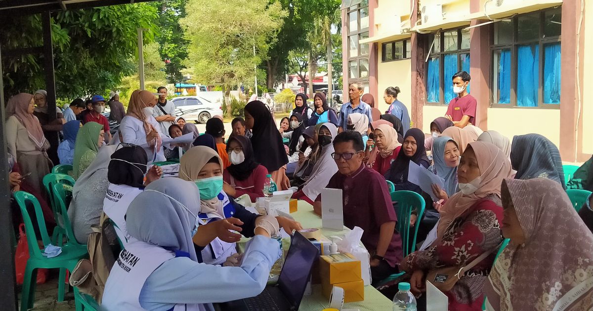 Cek Kesehatan Atau Skrining. Untuk Diteksi  Penyakit TBC Kelurahan Pakansari