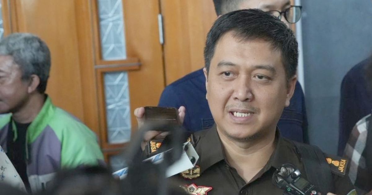 Nadiem Makarim Sakit Sidang Chromebook di Tunda Pekan Depan