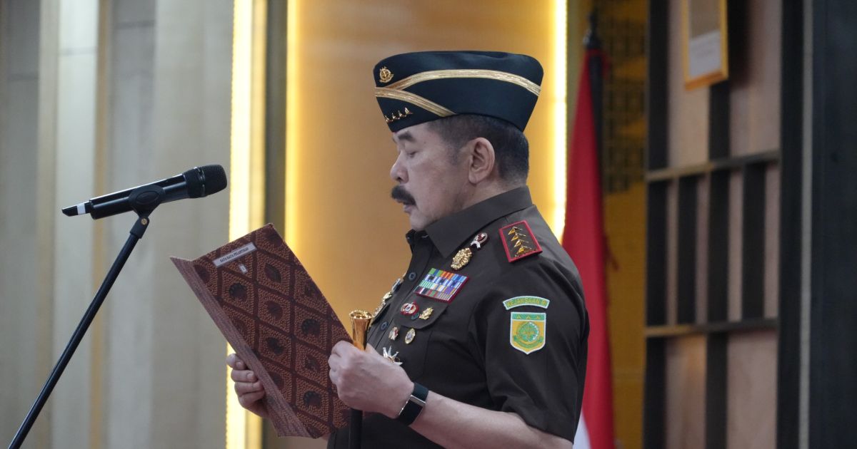 Resmi di Lantik Kepala Kejaksaan Tinggi dan Pejabat Eselon II  Kejaksaan Agung