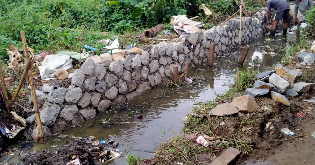 Diduga Pekerjaan Proyek Irigasi dinas PU Tak Sesuai dan Tak Transparan, Proyek Siluman ?