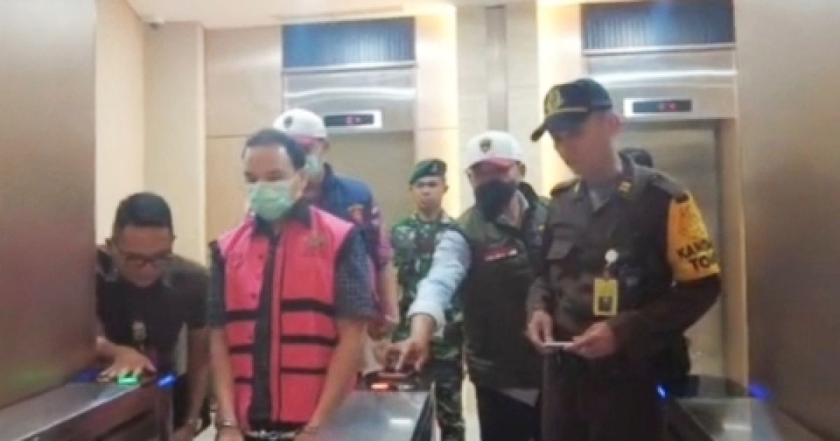 Empat Orang di Tetapkan Sebagai Tersangka Dalam Perkara Penyimpangan IUP Kalimantan Barat