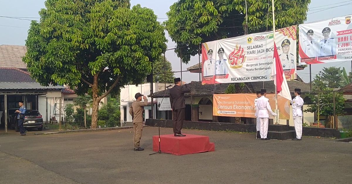 Acep Sajidin pimpin  Peringatan  Hari Lahir Pancasila Tingkat Kecamatan Cibinong