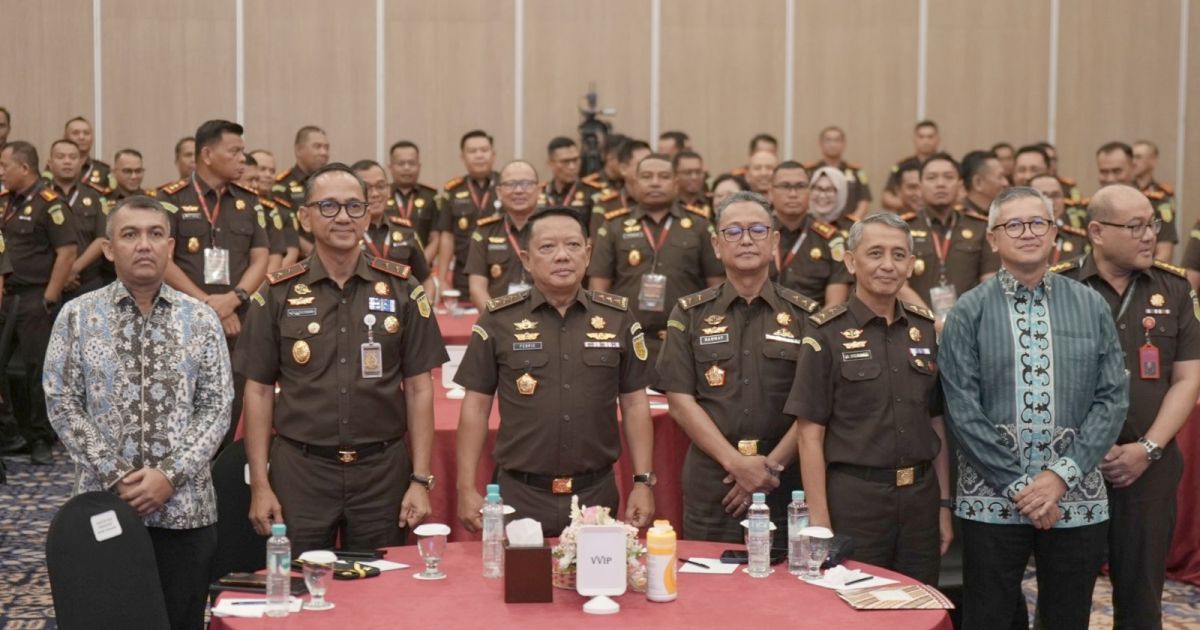 Jampidsus Bekali Aspidsus dan Kajari Se-Indonesia, Bekali Aspidsus dan Kajari Se-Indonesia, Kepemimpinan dan Public Speaking