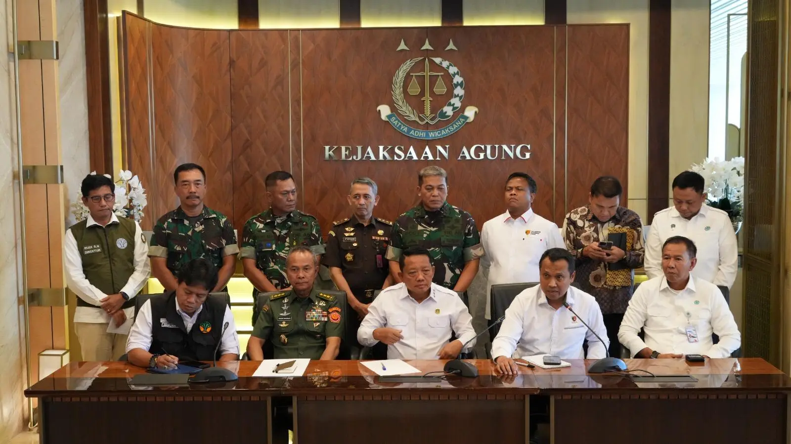 Terkait Hasil Investigasi Bencana Provinsi Aceh, Sumatera Utara dan Sumatera Barat,Tim Satgas Gelar Rakor.