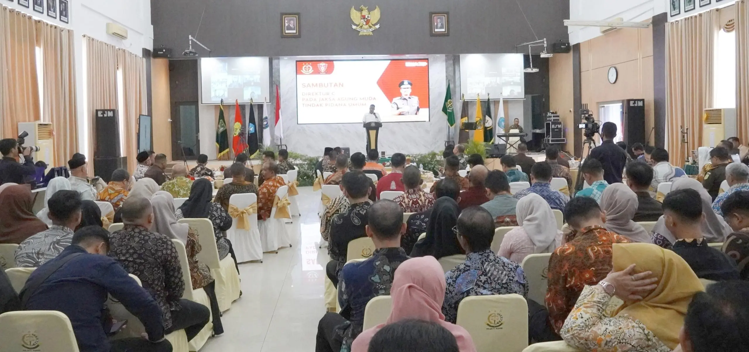 Penanda Tanganan MoU Pidana Kerja Sosial KUHP Nasional, Gubernur bersama Kajati Kepri 