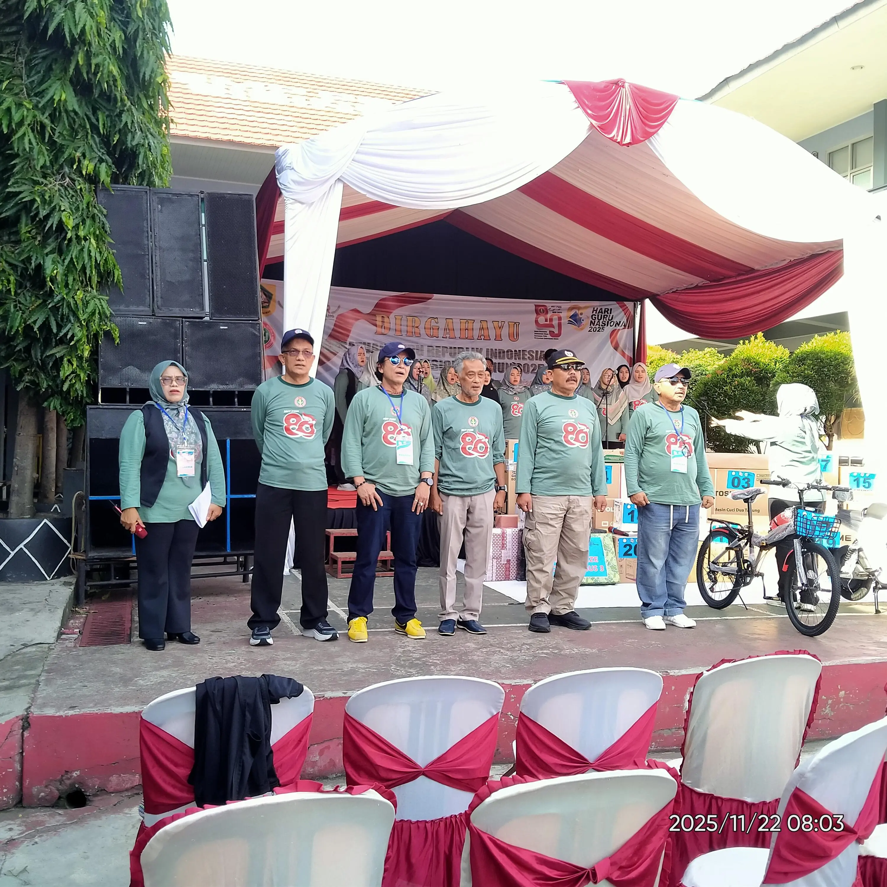 Opening Jalan Sehat PGRI Cabang Cibinong HUT PGRI ke 80