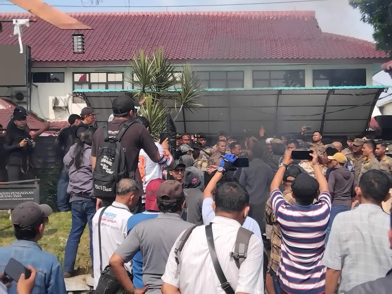 Kosasi  Minta Bupati Bebersih Oknum di Unit Kerja Pengadaan Barang Jasa 