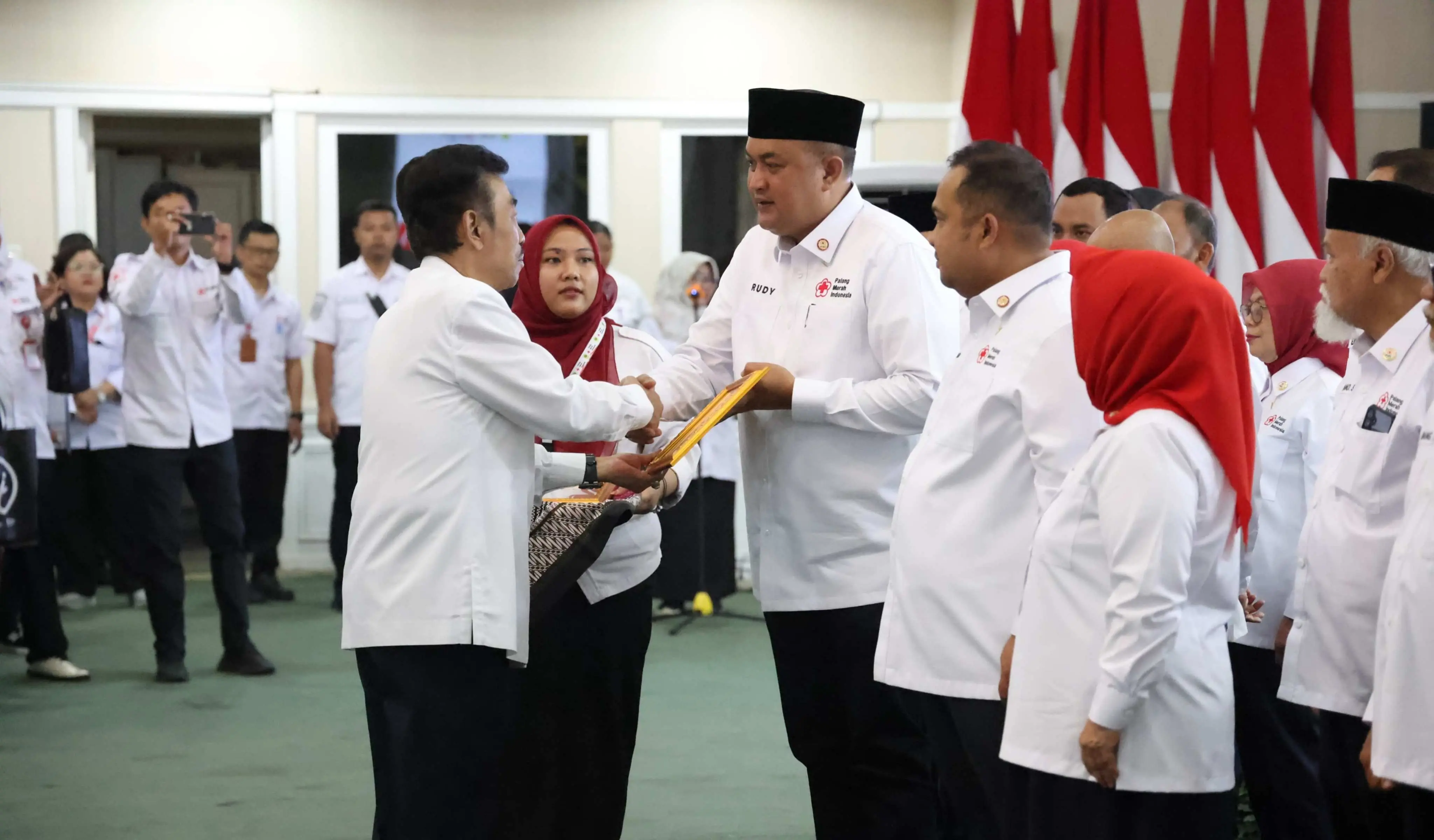 Pelantikan Dewan Kehormatan dan Pengurus Palang Merah Indonesia Kabupaten Bogor. Ini Pesan Bupati Bogor 