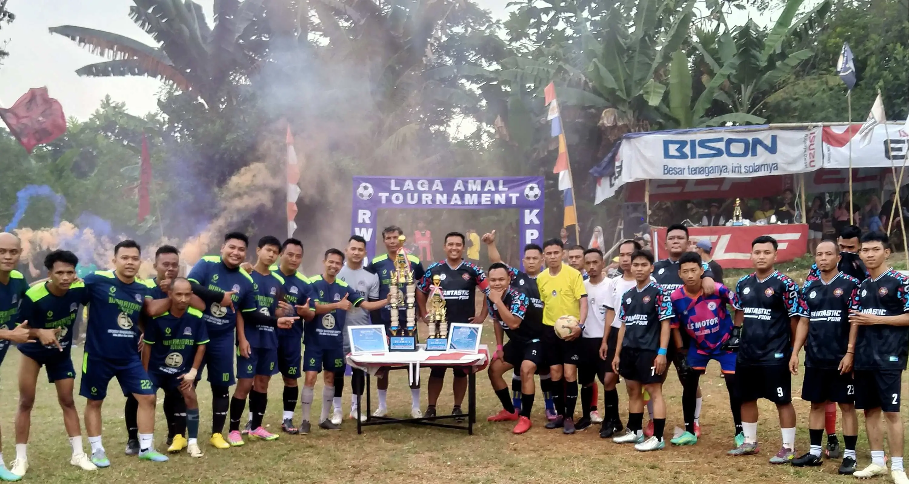 Tim Sepakbola RT 04 Jadi Yang Terbaik Pada Laga Amal RW 02 