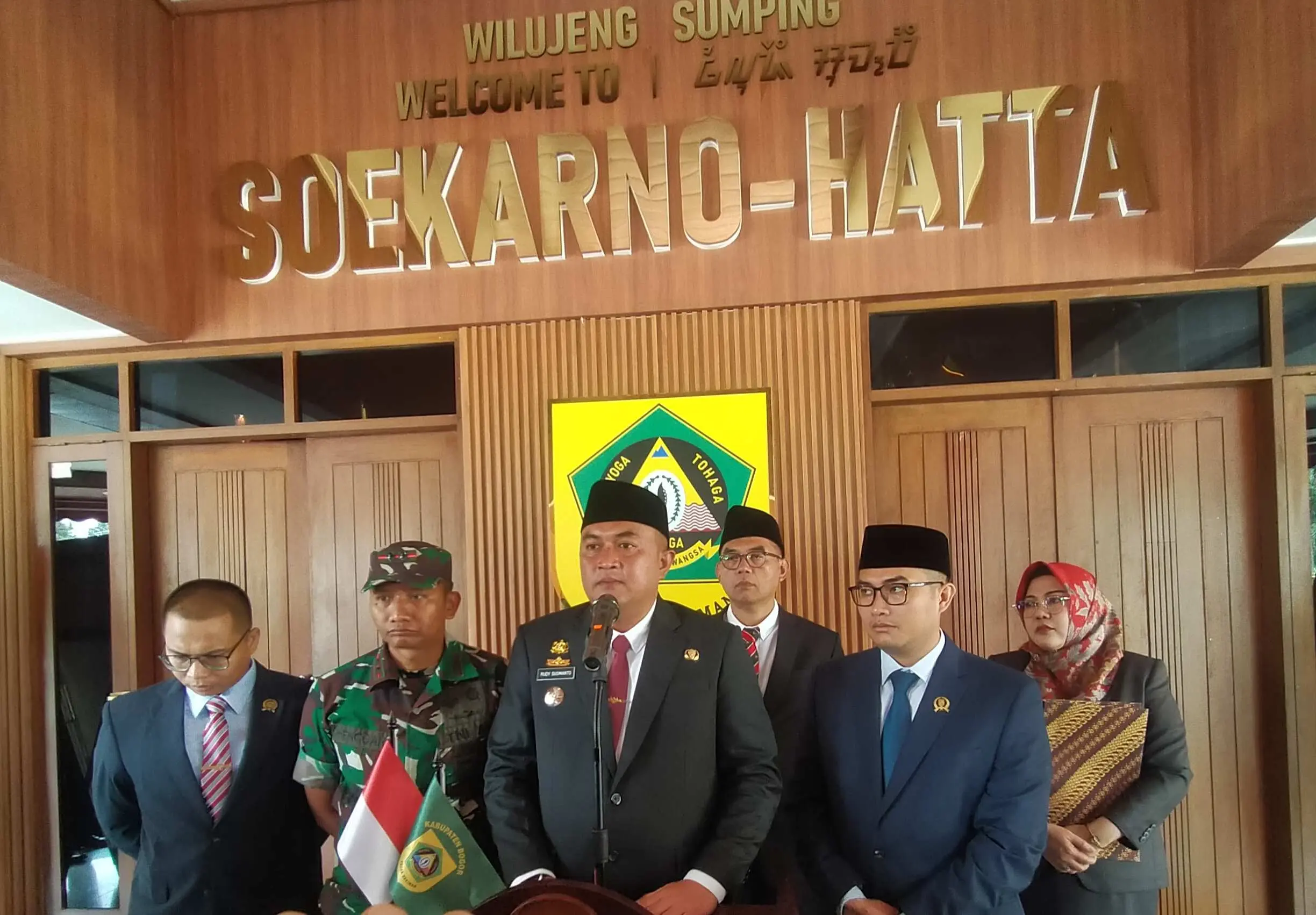 Rotasi Mutasi Dua Puluh Lima Pejabat Pemkab Bogor di Lantik. Ini Pesan Rudy Susmanto 