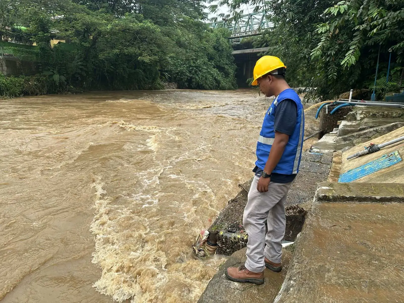 Waspada Hujan Lebat Selama Ramadhan,Tirta Kahuripan Tetap Berupaya Memberikan Pelayanan Optimal 