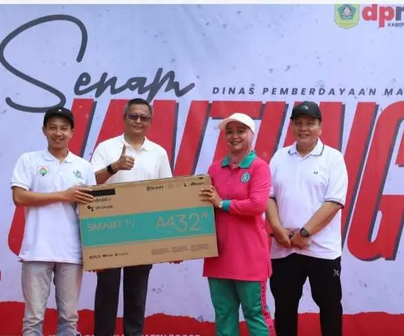 Bachril Bakri Pimpin Senam Jantung Sehat Guna Tingkatkan Kesadaran Kesehatan di Lingkungan ASN 