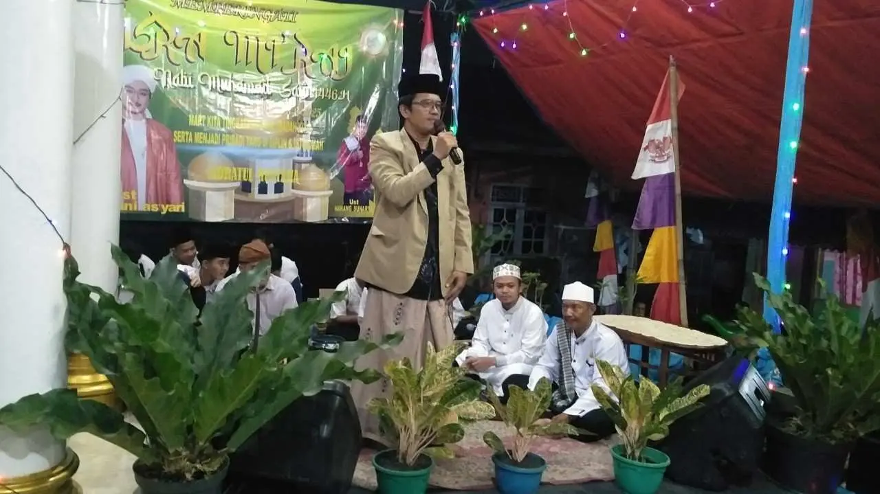 Menjadi Pribadi Disiplin dan Istiqamah, Tema Peringatan Isra Mi'raj Kelurahan Ciriung