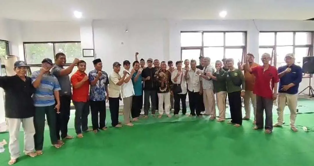 Ahmad Junaidi Pimpin Lembaga Pemberdayaan Masyarakat Kelurahan Pakansari Periode 2024 - 2027.