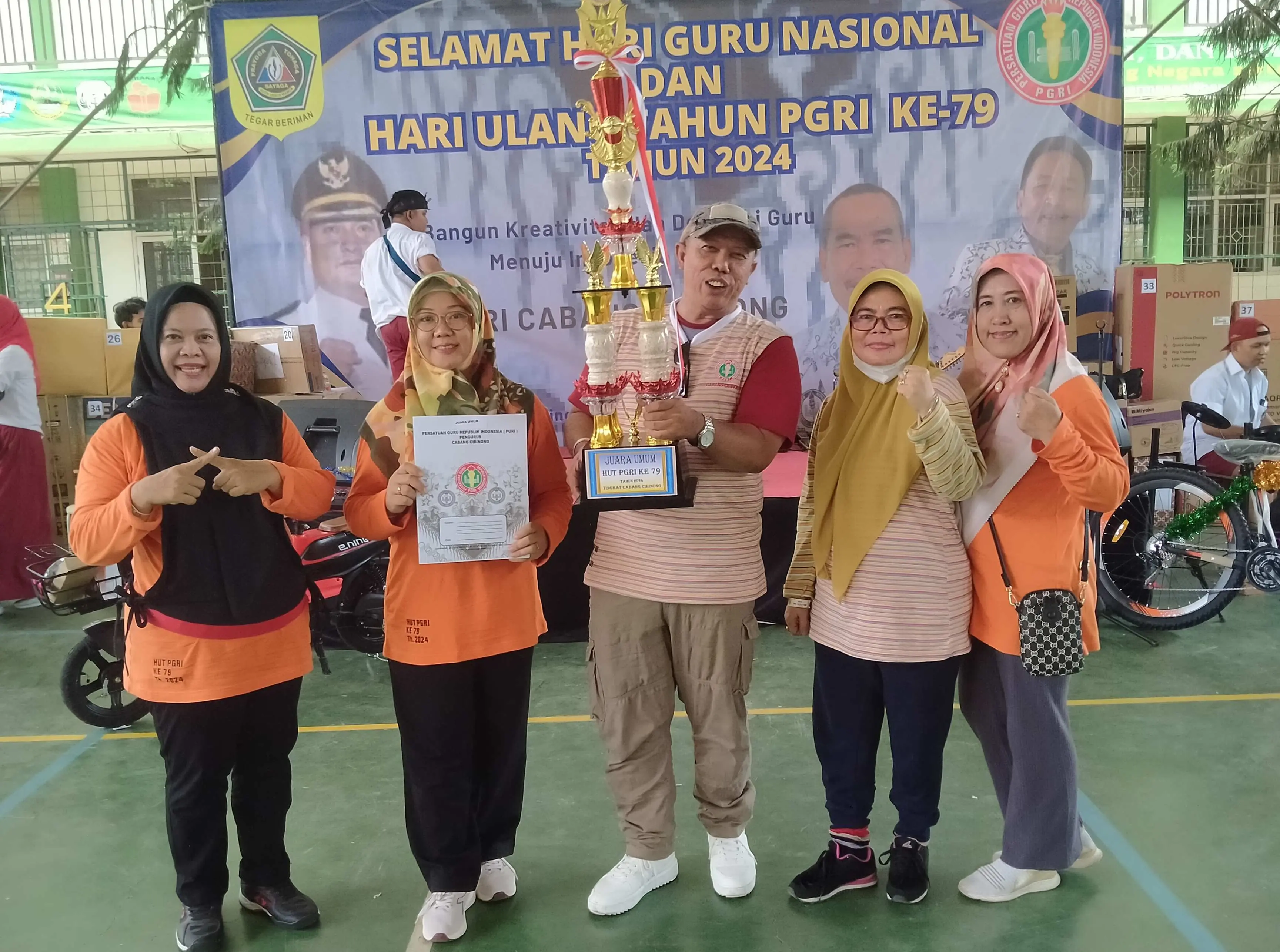 Ranting Gugus Sepuluh Sabet Juara Umum Lomba PGRI Cabang Cibinong 