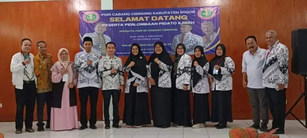 Hanifan Fauzi Dan Eka Puspitasari Jadi Yang Terbaik Dalam Lomba Pidato PGRI Cibinong 