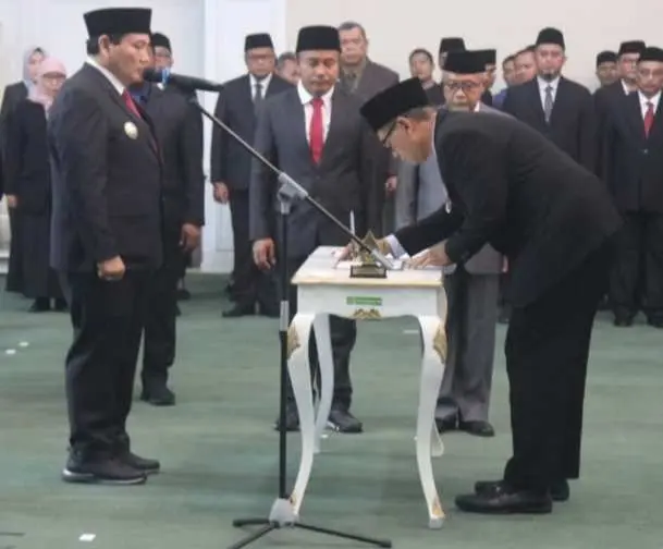 Resmi Dilantik Sebagai Sekda Definitif, Ini Kata Ajat Rochmat Jatnika 