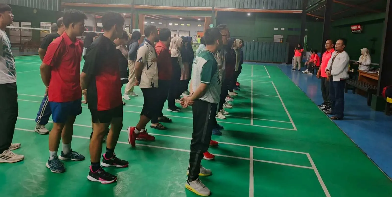 Rangkaian HUT PGRI Ke 79 Turnamen Badminton PGRI Cabang Cibinong 